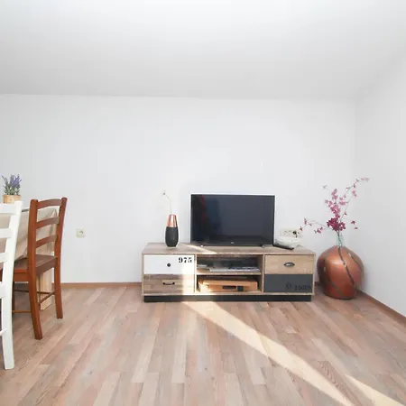 Apartment Ivana Tribunj (Sibenik-Knin)